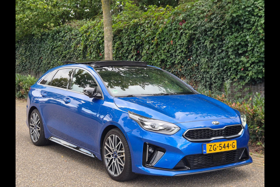 Kia ProCeed T-GDI GT-PlusLine VOL OPTIE Panorama Keyless LED ACC Line Assist Camera 1.4 T