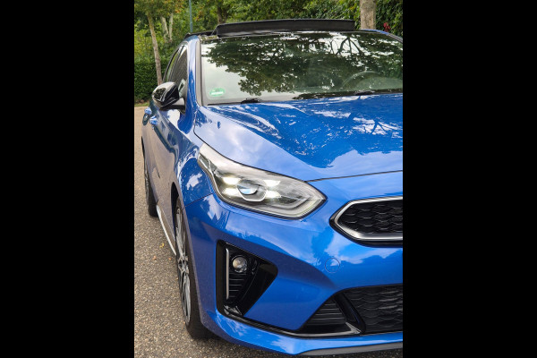 Kia ProCeed T-GDI GT-PlusLine VOL OPTIE Panorama Keyless LED ACC Line Assist Camera 1.4 T