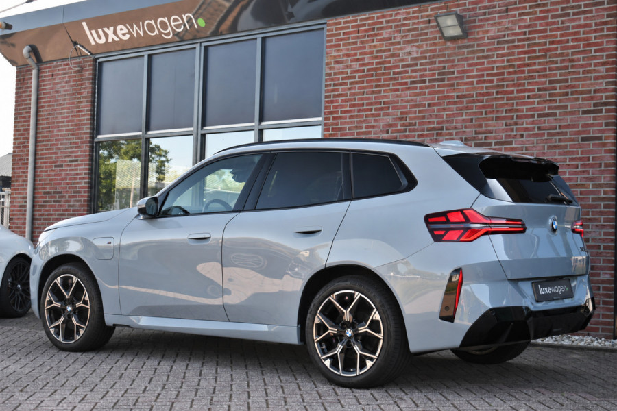 BMW X3 30e xDrive M-Sport Pano Trekhaak ACC H/K HUD 360 E-zetels