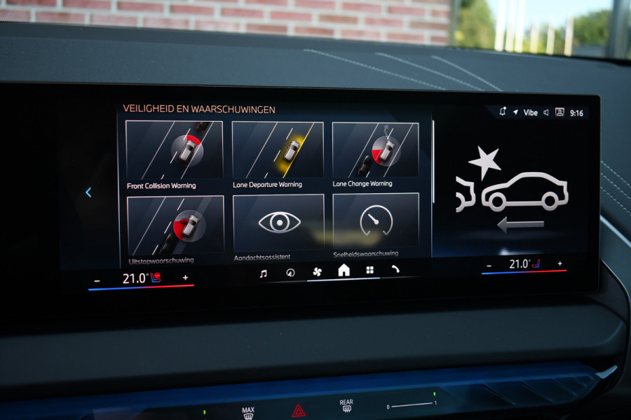 BMW X3 30e xDrive M-Sport Pano Trekhaak ACC H/K HUD 360 E-zetels