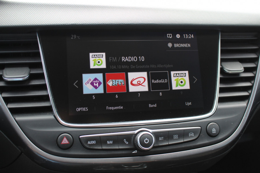 Opel Crossland X 1.2 Turbo Ultimate / NL Auto! / 1e Eign. / Camera / CarPlay / LED / 17'' / Stoel+Stuurverwarming / Dodehoek / DAB / Cruise Control