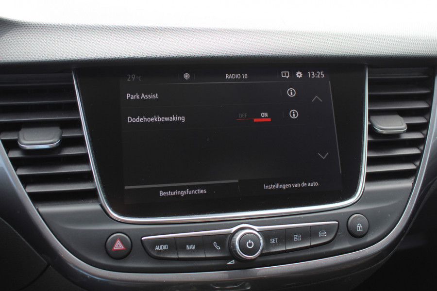 Opel Crossland X 1.2 Turbo Ultimate / NL Auto! / 1e Eign. / Camera / CarPlay / LED / 17'' / Stoel+Stuurverwarming / Dodehoek / DAB / Cruise Control