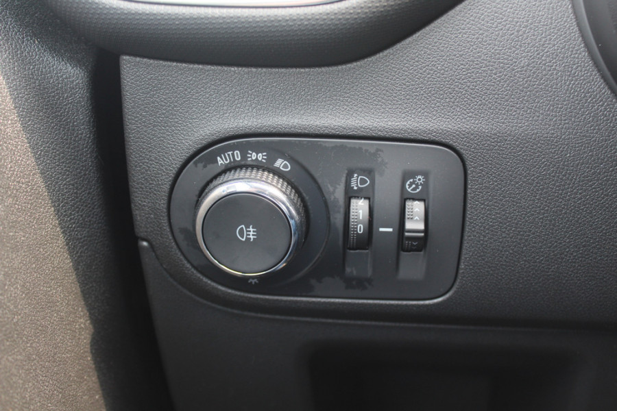 Opel Crossland X 1.2 Turbo Ultimate / NL Auto! / 1e Eign. / Camera / CarPlay / LED / 17'' / Stoel+Stuurverwarming / Dodehoek / DAB / Cruise Control
