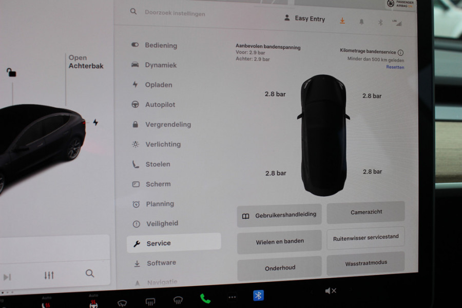Tesla Model 3 Performance AWD 75 kWh / 1e Eign. / FACELIFT / Autopilot / Panoramadak / Camera / Leder / 20'' / Leder / Premium Audio / Warmtepomp