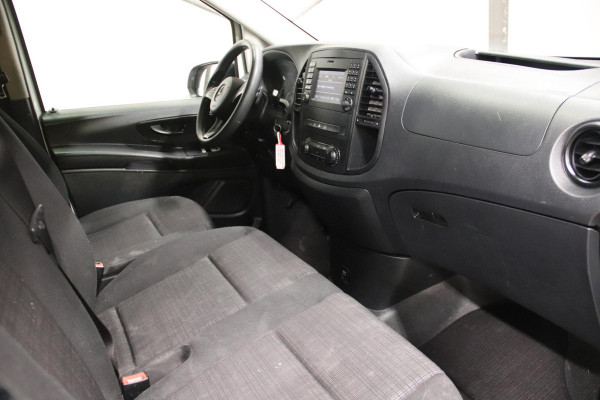 Mercedes-Benz Vito 114 CDI AUTOMAAT IMPERIAAL TREKHAAK Mercedes-Benz Vito 114 CDI 114 CDI AUTOMAAT IMPERIAAL TREKHAAK