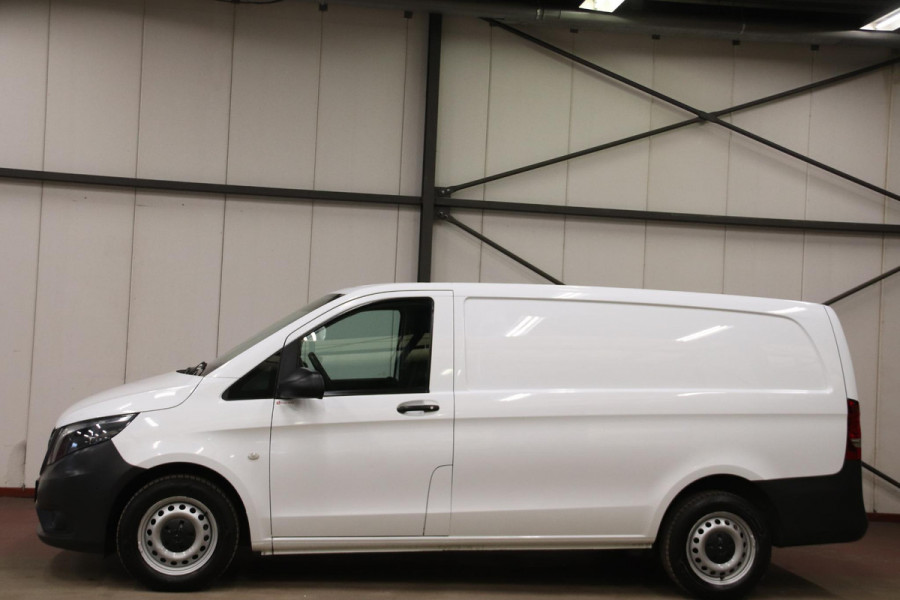 Mercedes-Benz Vito CDI LANG NAVI TREKHAAK Mercedes-Benz Vito CDI Lang NAVIGATIE TREKHAAK