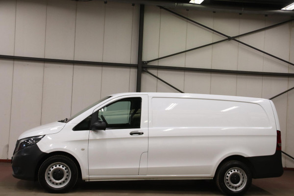 Mercedes-Benz Vito CDI LANG NAVI TREKHAAK Mercedes-Benz Vito CDI Lang NAVIGATIE TREKHAAK