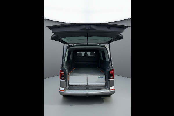 Volkswagen Transporter 2.0 TDI L2H1 30 DC Caravelle Virtual, Adaptieve Cruise, Camera, 2 x Electrische deur, 199pk, LED, Leder, Clima, Stoelverwarming, Carplay, Automaat, Uniek!