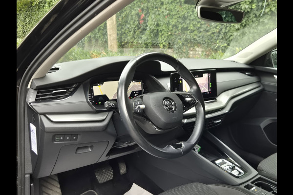 Škoda Octavia Combi e-TSI Business Edition Automaat CarPlay ACC Adaptieve Cruise LED LM Velgen NAP 1.0 e-TSI Business Edition