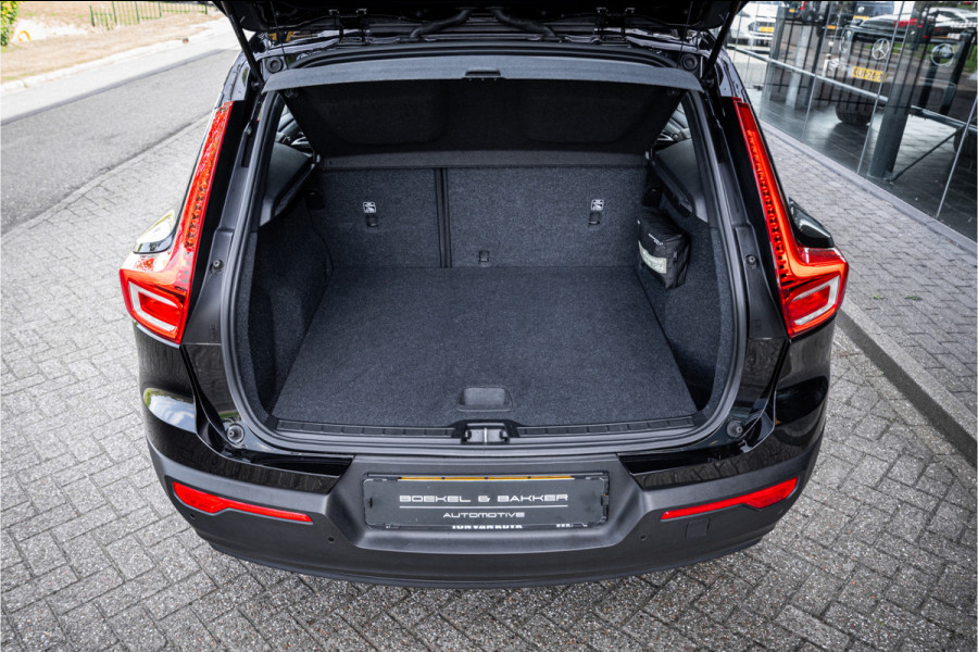 Volvo XC40 1.5 T3 ** Navigatie ** Carplay ** Camera ** Dealeronderhouden!! NAP!!