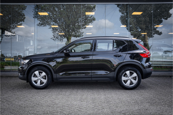 Volvo XC40 1.5 T3 ** Navigatie ** Carplay ** Camera ** Dealeronderhouden!! NAP!!