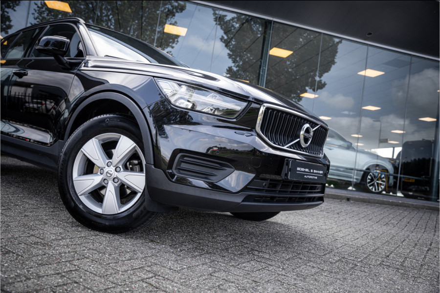 Volvo XC40 1.5 T3 ** Navigatie ** Carplay ** Camera ** Dealeronderhouden!! NAP!!