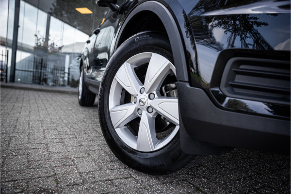 Volvo XC40 1.5 T3 ** Navigatie ** Carplay ** Camera ** Dealeronderhouden!! NAP!!