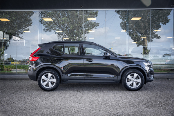 Volvo XC40 1.5 T3 ** Navigatie ** Carplay ** Camera ** Dealeronderhouden!! NAP!!