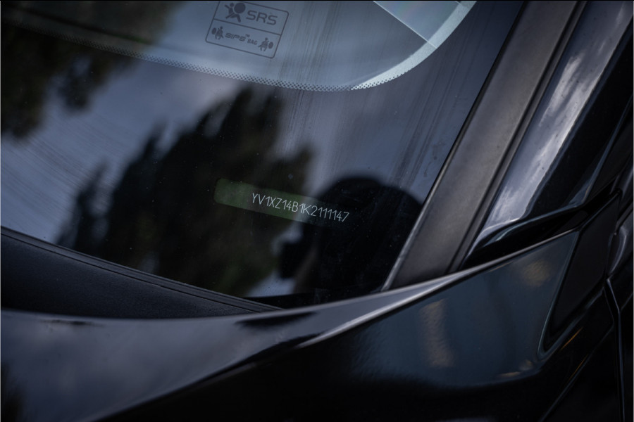 Volvo XC40 1.5 T3 ** Navigatie ** Carplay ** Camera ** Dealeronderhouden!! NAP!!