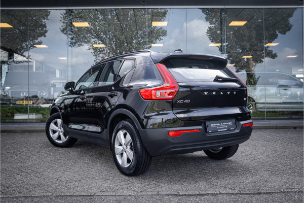 Volvo XC40 1.5 T3 ** Navigatie ** Carplay ** Camera ** Dealeronderhouden!! NAP!!