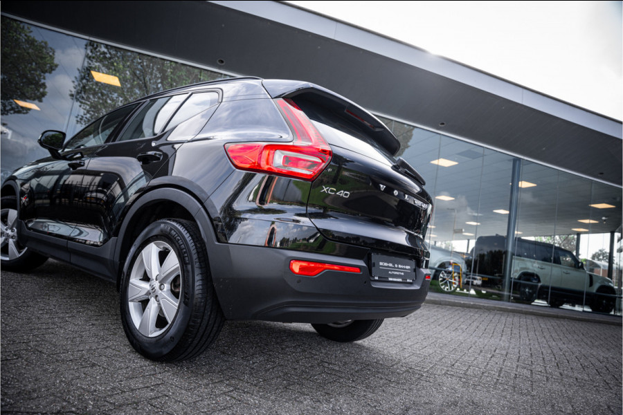 Volvo XC40 1.5 T3 ** Navigatie ** Carplay ** Camera ** Dealeronderhouden!! NAP!!