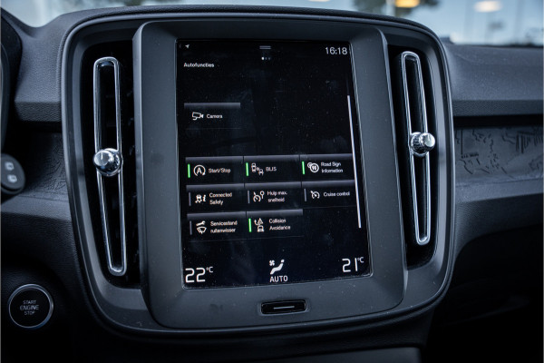 Volvo XC40 1.5 T3 ** Navigatie ** Carplay ** Camera ** Dealeronderhouden!! NAP!!