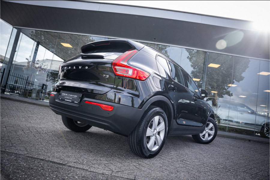 Volvo XC40 1.5 T3 ** Navigatie ** Carplay ** Camera ** Dealeronderhouden!! NAP!!
