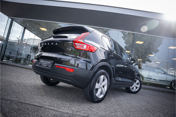 Volvo XC40 1.5 T3 ** Navigatie ** Carplay ** Camera ** Dealeronderhouden!! NAP!!