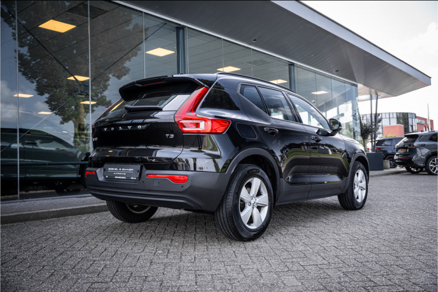 Volvo XC40 1.5 T3 ** Navigatie ** Carplay ** Camera ** Dealeronderhouden!! NAP!!