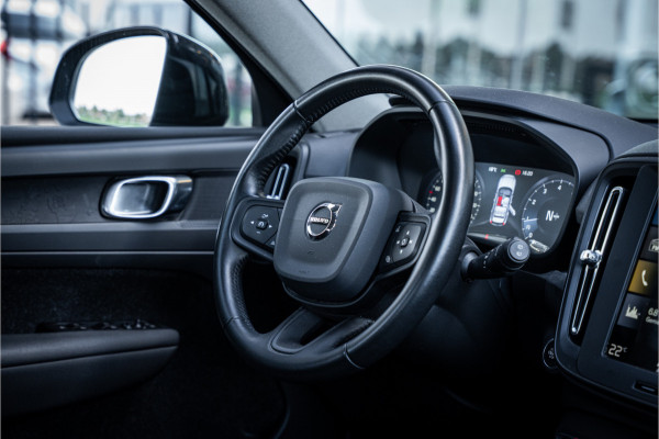 Volvo XC40 1.5 T3 ** Navigatie ** Carplay ** Camera ** Dealeronderhouden!! NAP!!