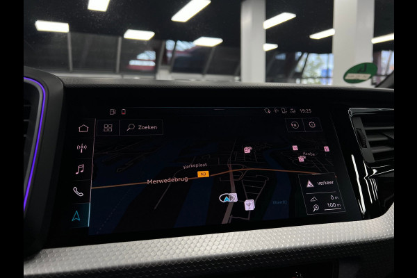 Audi A1 citycarver 30 TFSI S line | Sfeer | Leer | Keyless