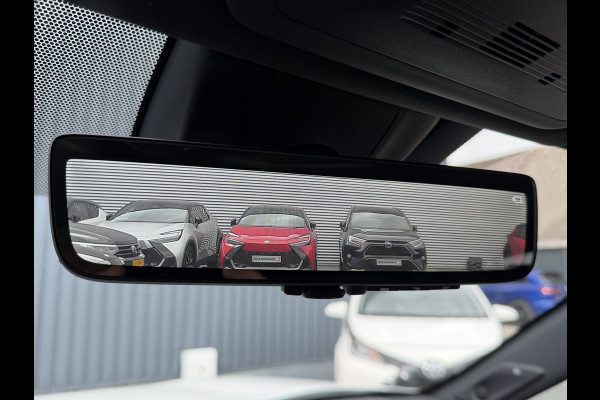 Toyota RAV4 2.5 Hybrid AWD Bi tone | FACELIFT Digitaal dashboard | 360 camera | JBL | Rijklaar!!