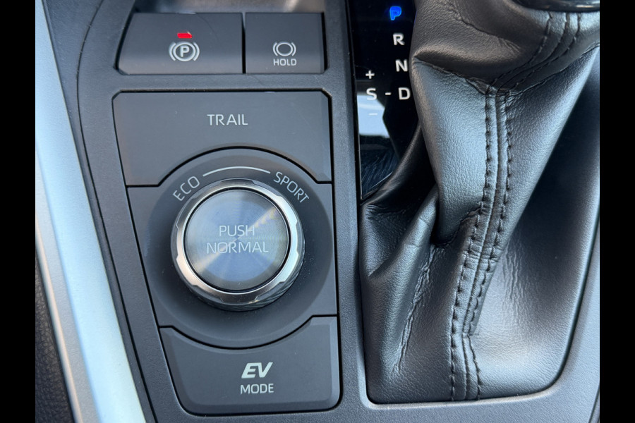 Toyota RAV4 2.5 Hybrid AWD Bi tone | FACELIFT Digitaal dashboard | 360 camera | JBL | Rijklaar!!