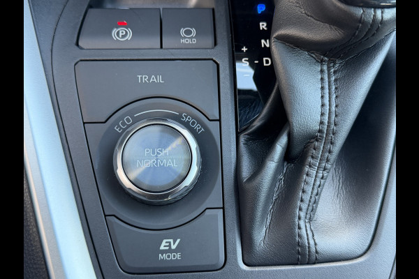 Toyota RAV4 2.5 Hybrid AWD Bi tone | FACELIFT Digitaal dashboard | 360 camera | JBL | Rijklaar!!