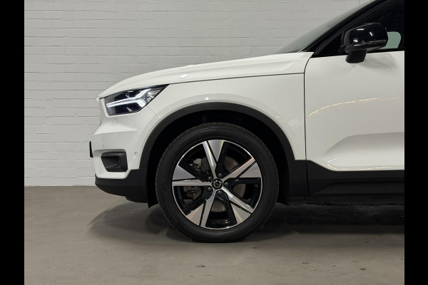 Volvo XC40 Recharge Twin Pro Trekhaak | Open dak | Adapt. cruise | 360 camera | Stuur-/stoelverwarming | Harman/Kardon | Carplay