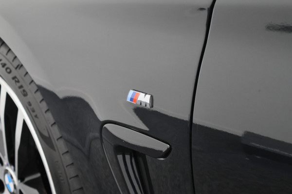 BMW 4 Serie Gran Coupé 420i High Executive Leer, Panoramadak, Cruise, Verwarmd Stuurwiel, Bluetooth, Navigatie, LED, PDC, 19''