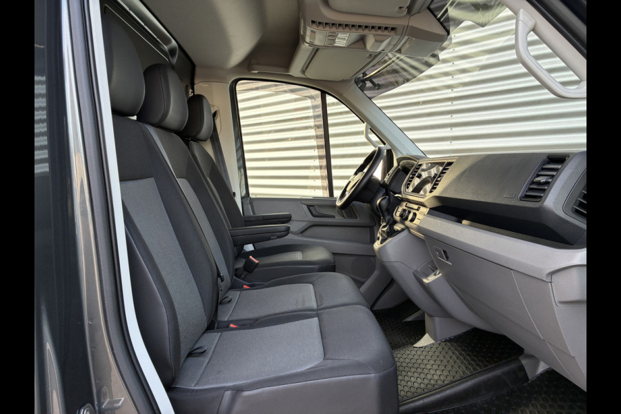 Volkswagen Crafter 177PK L3H2 • Indium Grey • Black Styling Package • FULL OPTION
