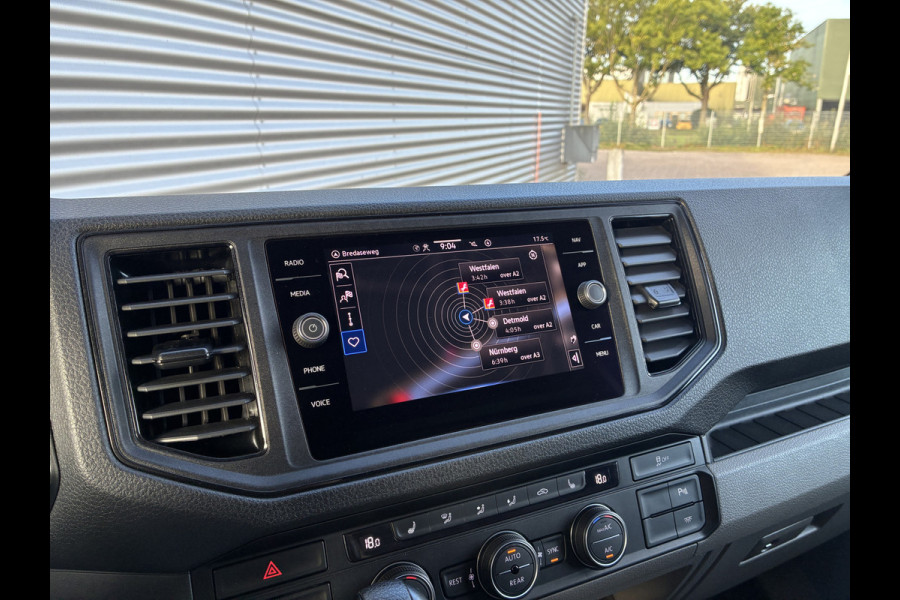 Volkswagen Crafter 177PK L3H2 • Indium Grey • Black Styling Package • FULL OPTION