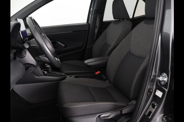 Toyota Yaris Cross 1.5 Hybrid 115 Dynamic Luxury | Stuur- & Stoelverwarming | Apple Carplay & AndroidAUTO |