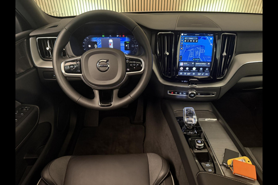 Volvo XC60 2.0 T6 Plug-in hybrid AWD Ultimate Dark | Panodak | Long Range | Navi | Camera | Incl. garantie