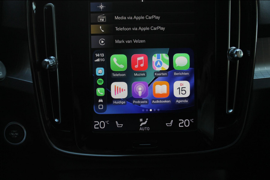 Volvo XC40 T4 190PK Automaat Momentum Pro Navigatie / Apple Carplay / Semi elektrisch wegklapbare trekhaak / Lederen bekleding