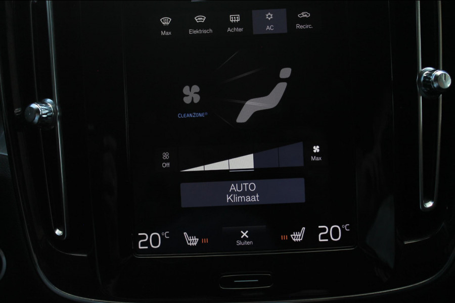 Volvo XC40 T4 190PK Automaat Momentum Pro Navigatie / Apple Carplay / Semi elektrisch wegklapbare trekhaak / Lederen bekleding
