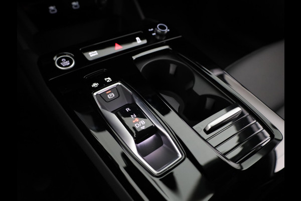 Audi A6 Avant e-tron Advanced edition 83 kWh 286 pk | Trekhaak, elektr. wegklapbaar | Tech plus | Privacy glas | Lederen bekleding |