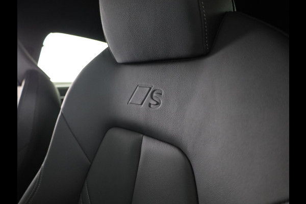 Audi A6 Limousine S edition e-hybrid 299 pk | Tech plus | Premium pakket | Exterieurpakket zwart | Achterklep elektrisch openend en sluitend |