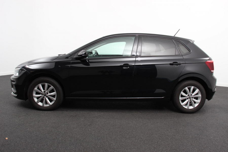 Volkswagen Polo 1.0 TSI 110 pk DSG Highline Navigatie Apple Carplay/Android Auto Adaptieve Cruise Control Parkeersensoren Stoelverwarming Privacy Glass Climatronic