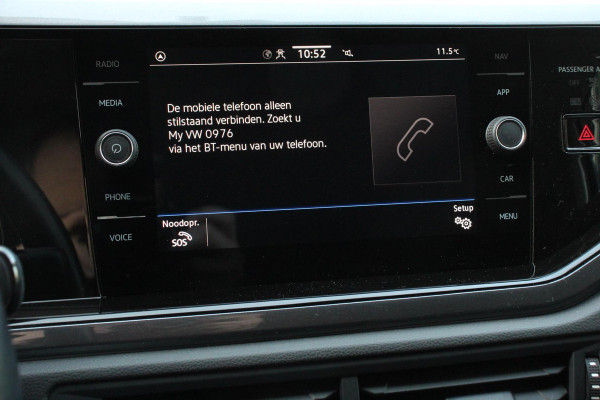 Volkswagen Polo 1.0 TSI 110 pk DSG Highline Navigatie Apple Carplay/Android Auto Adaptieve Cruise Control Parkeersensoren Stoelverwarming Privacy Glass Climatronic