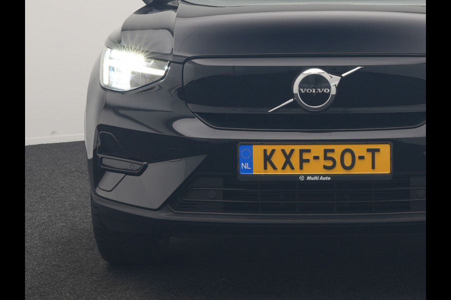 Volvo XC40 Recharge P8 AWD Twin Ultimate 408pk Dealer O.H | Trekhaak Af Fabriek | Adaptive Cruise | Camera | Warmtepomp | Alcantara Sportstoelen Verwarmd | Keyless | Apple Carplay | Pilot Assist | BLIS | Navigatie | Virtual | DAB | 20"L.M |
