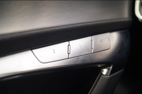 Audi A6 Avant 55 TFSI e PHEV Quattro Competition -LEER-PANO-HUD-