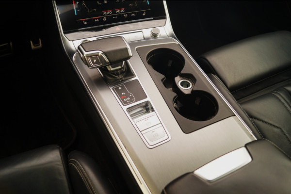 Audi A6 Avant 55 TFSI e PHEV Quattro Competition -LEER-PANO-HUD-