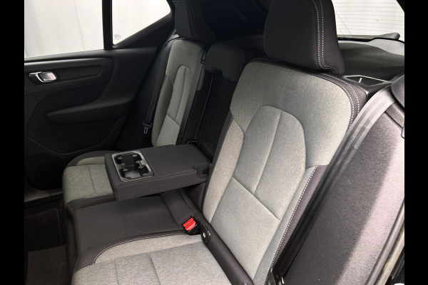 Volvo XC40 1.5 T4 Plug-in hybrid | Apple/Carplay | Achteruitrijcamera | Navigatie | 1e Eigenaar