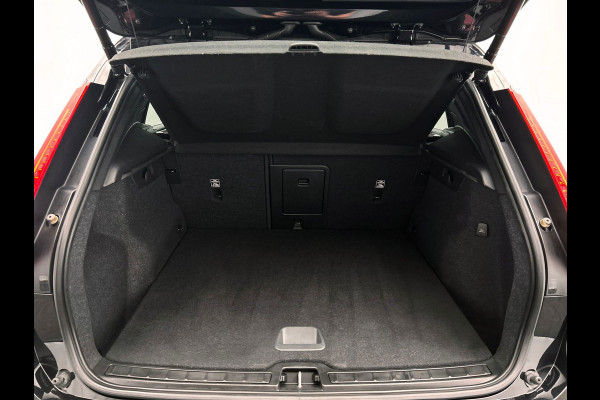 Volvo XC40 1.5 T4 Plug-in hybrid | Apple/Carplay | Achteruitrijcamera | Navigatie | 1e Eigenaar