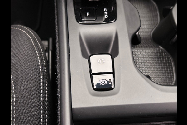 Volvo XC40 1.5 T4 Plug-in hybrid | Apple/Carplay | Achteruitrijcamera | Navigatie | 1e Eigenaar
