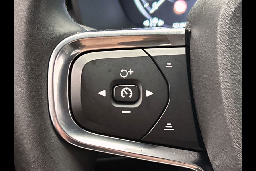 Volvo XC40 1.5 T4 Plug-in hybrid | Apple/Carplay | Achteruitrijcamera | Navigatie | 1e Eigenaar