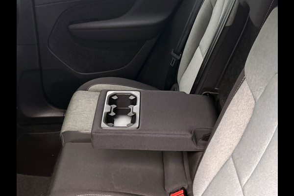 Volvo XC40 1.5 T4 Plug-in hybrid | Apple/Carplay | Achteruitrijcamera | Navigatie | 1e Eigenaar